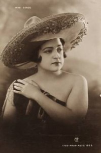 Mimi Derba, postcard, 1925. MS