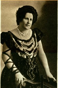Ol'ga Rakhmanova (a/w/d/) in 1910.