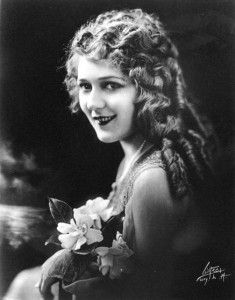 Mary Pickford (a/p/w/o) publicity still. AMPAS